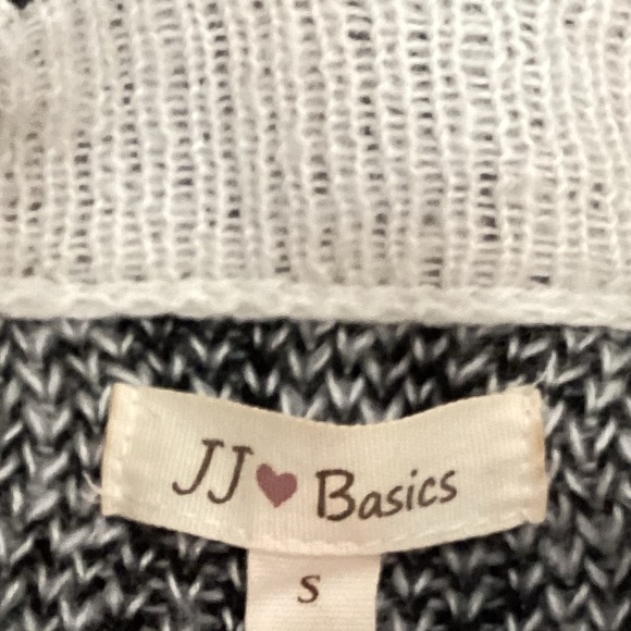 High Neck Sweater - Picture 3 of 4